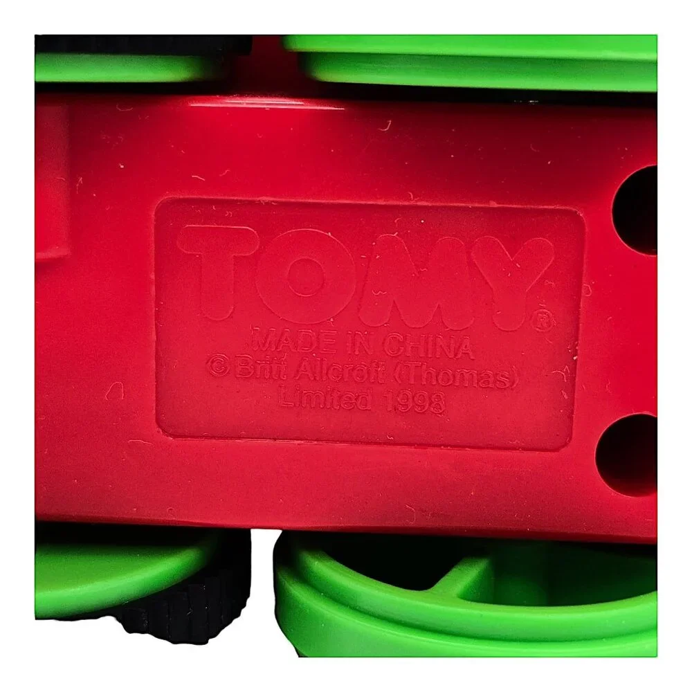 1998 TOMY Percy Train with Cargo Car Thomas & Friends Push Along Trackmaster Toy